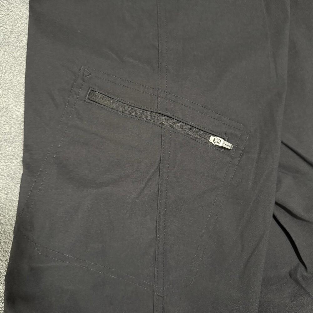 Eddie Bauer Pants Women 12 Black Capri Cargo Casual Hiking Outdoors Casual Basic - Picture 3 of 8